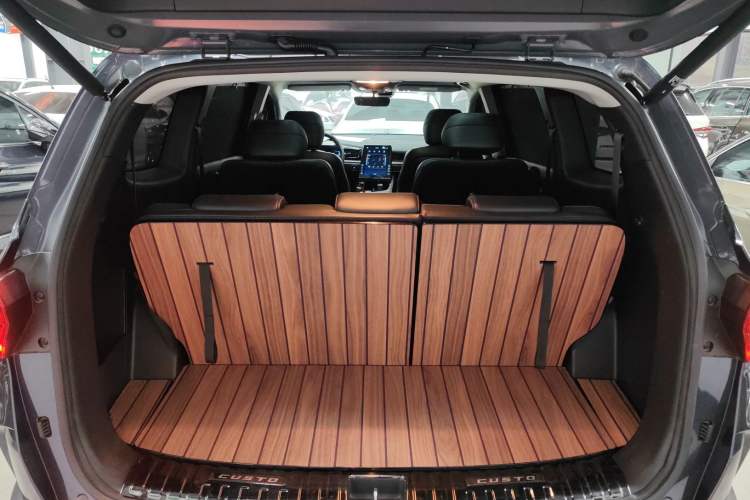 Used Hyundai Custo 2022 270TGDi Smart Luxury Flagship Edition TOP Trunk