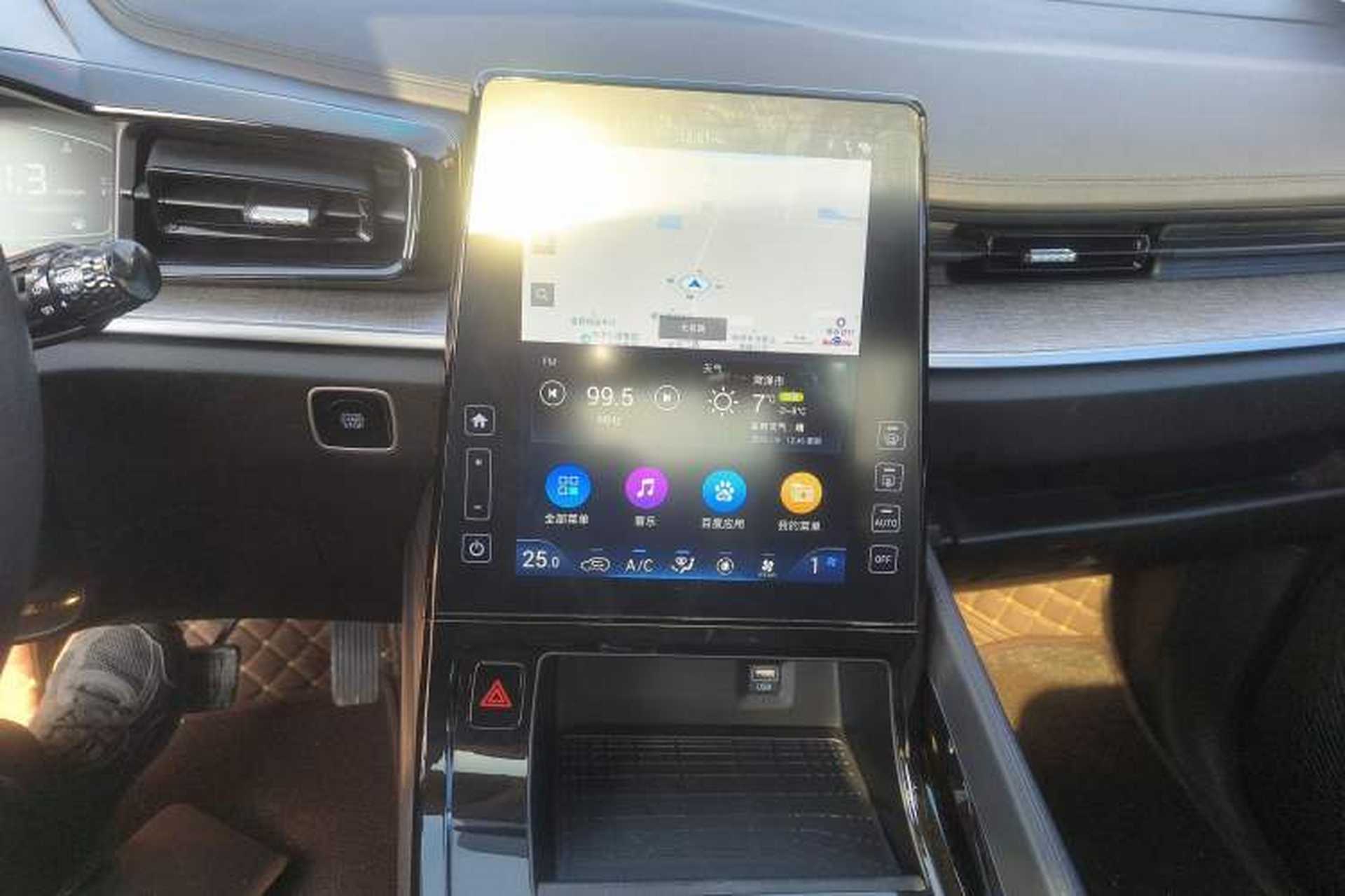 Used Hyundai Custo 2022 270TGDi Smart Luxury Flagship Edition TOP Audio And AC Panel