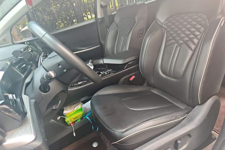 Used Hyundai Custo 2022 270TGDi Smart Luxury Flagship Edition TOP Left Front Seat