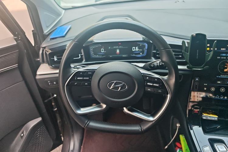 Used Hyundai Custo 2022 270TGDi Smart Luxury Flagship Edition TOP Steering Wheel