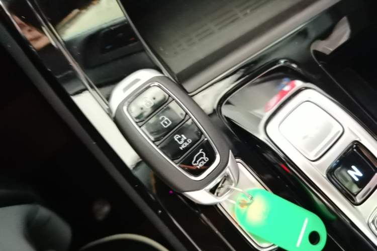 Used Hyundai Custo 2022 270TGDi Smart Luxury Flagship Edition TOP Vehicle Key
