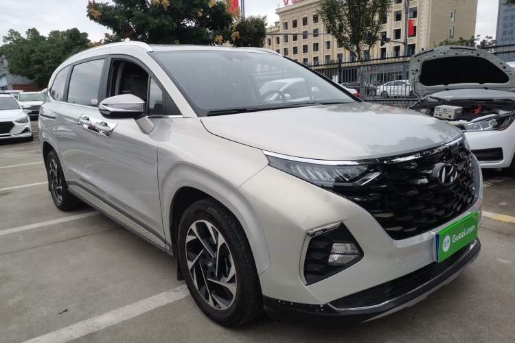 Used Hyundai Custo 2022 270TGDi Smart Luxury Flagship Edition TOP Front Right 45 Deg
