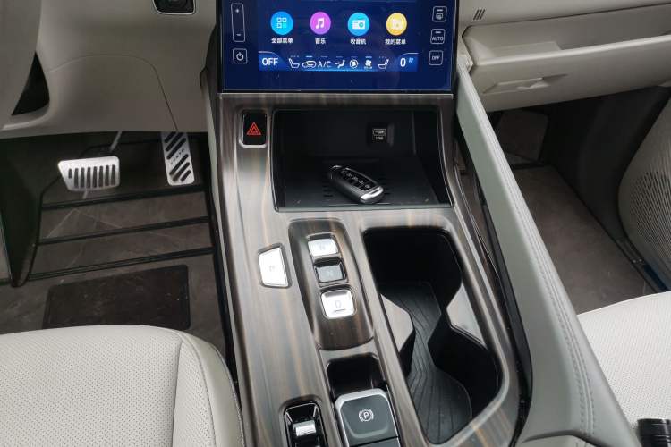 Used Hyundai Custo 2022 270TGDi Smart Luxury Flagship Edition TOP Gear Lever