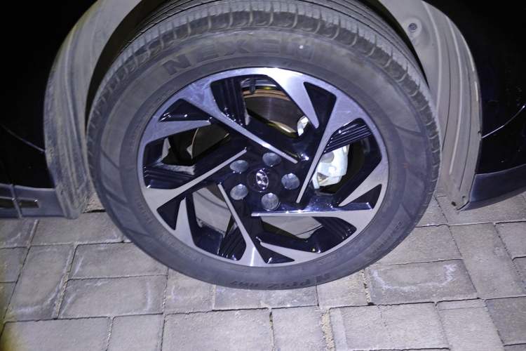 Used Hyundai Custo 2022 270TGDi Smart Luxury Flagship Edition TOP Right Front Wheel Hub