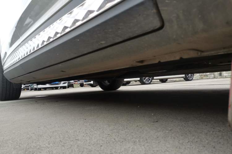 Used Hyundai Custo 2022 270TGDi Smart Luxury Flagship Edition TOP Right Side Sill