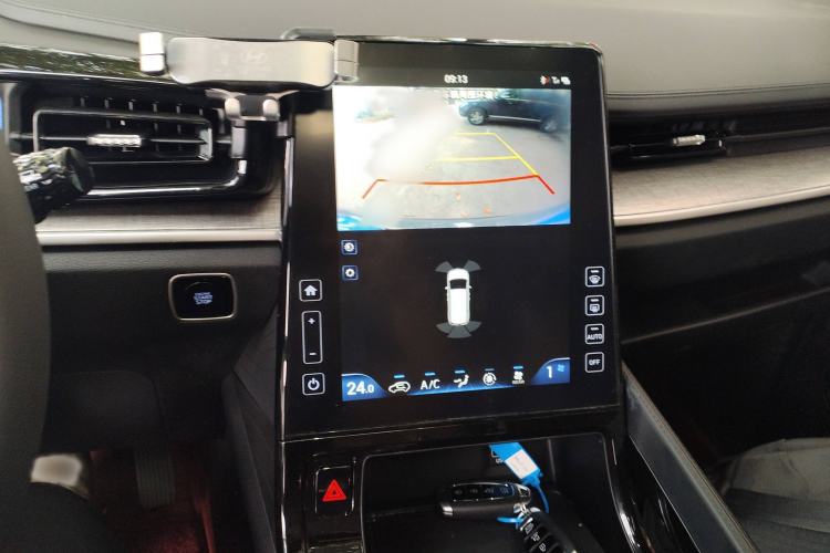 Used Hyundai Custo 2022 270TGDi Smart Luxury Flagship Edition TOP Audio And AC Panel