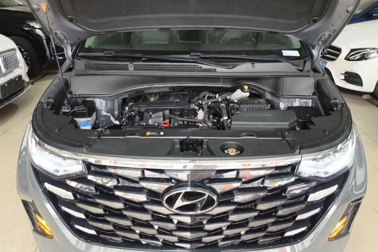 Used Hyundai Custo 2022 270TGDi Smart Luxury Flagship Edition TOP Engine Bay