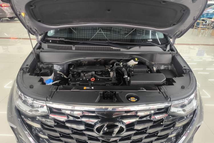 Used Hyundai Custo 2022 270TGDi Smart Luxury Flagship Edition TOP Engine Bay