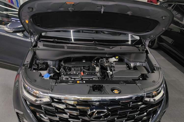 Used Hyundai Custo 2022 270TGDi Smart Luxury Flagship Edition TOP Engine Bay