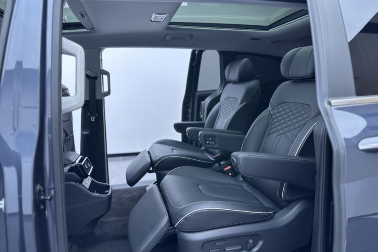 Used Hyundai Custo 2022 270TGDi Smart Luxury Flagship Edition TOP Interior 2