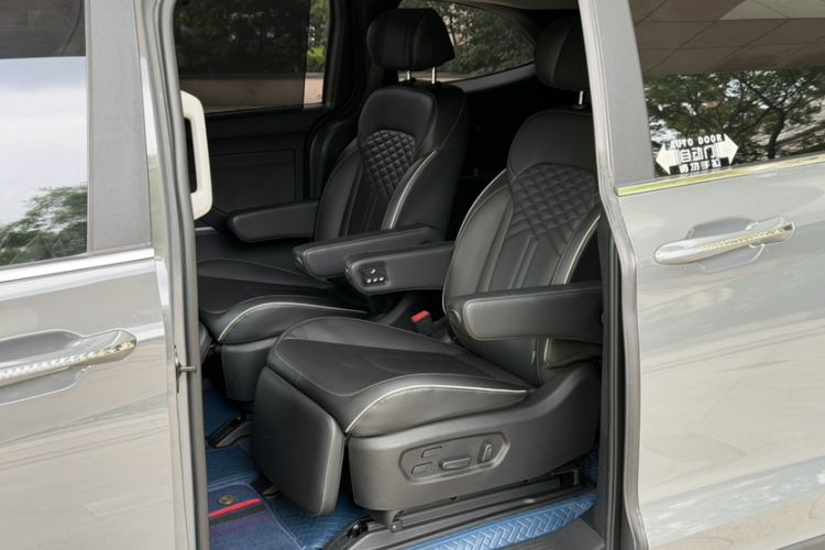 Used Hyundai Custo 2022 270TGDi Smart Luxury Flagship Edition TOP Interior 2
