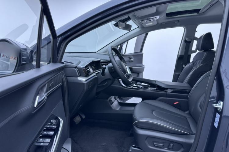 Used Hyundai Custo 2022 270TGDi Smart Luxury Flagship Edition TOP Interior 3