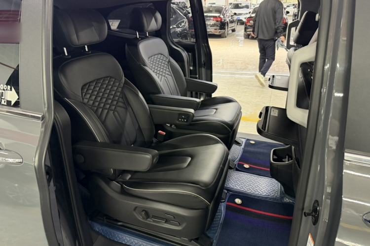 Used Hyundai Custo 2022 270TGDi Smart Luxury Flagship Edition TOP Interior 4