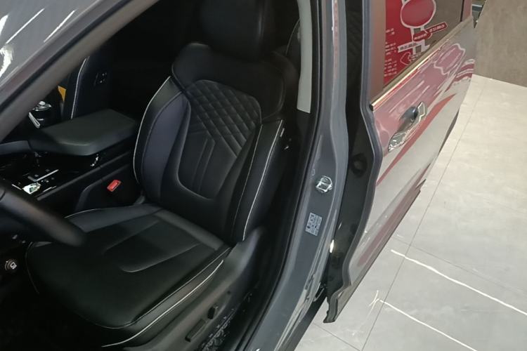 Used Hyundai Custo 2022 270TGDi Smart Luxury Flagship Edition TOP Left Front Seat