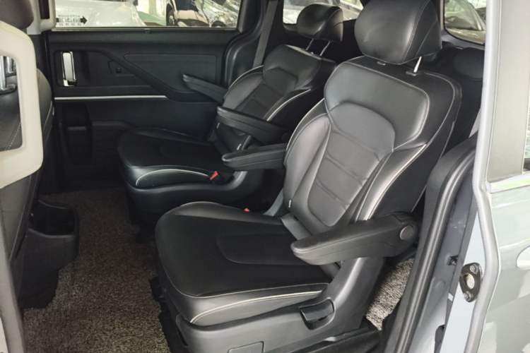 Used Hyundai Custo 2022 270TGDi Smart Luxury Flagship Edition TOP Left Rear Seat