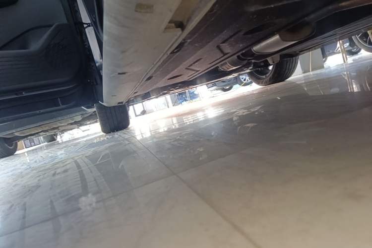 Used Hyundai Custo 2022 270TGDi Smart Luxury Flagship Edition TOP Left Side Sill