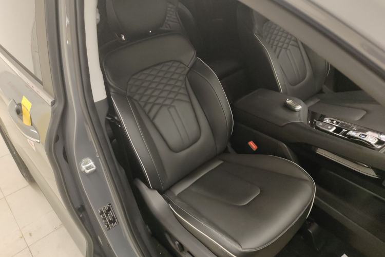 Used Hyundai Custo 2022 270TGDi Smart Luxury Flagship Edition TOP Right Front Seat