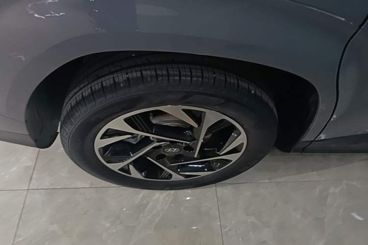 Used Hyundai Custo 2022 270TGDi Smart Luxury Flagship Edition TOP Right Rear Wheel Hub