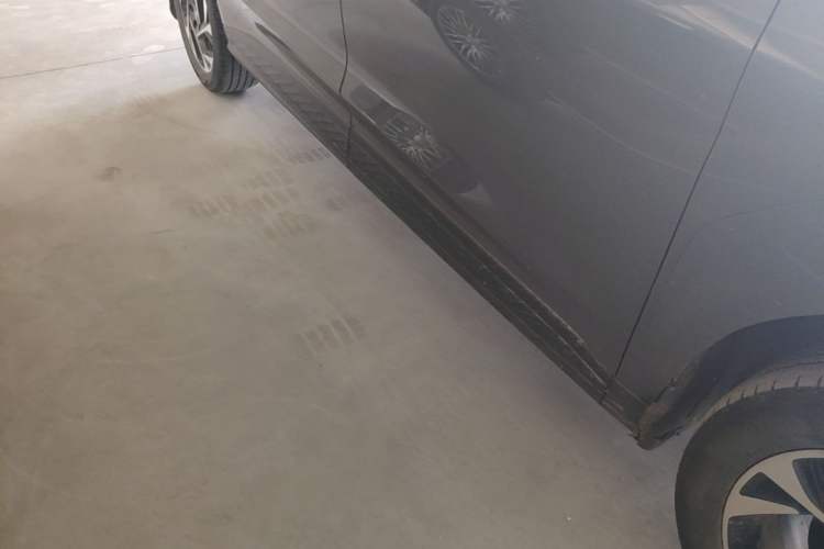 Used Hyundai Custo 2022 270TGDi Smart Luxury Flagship Edition TOP Right Side Sill