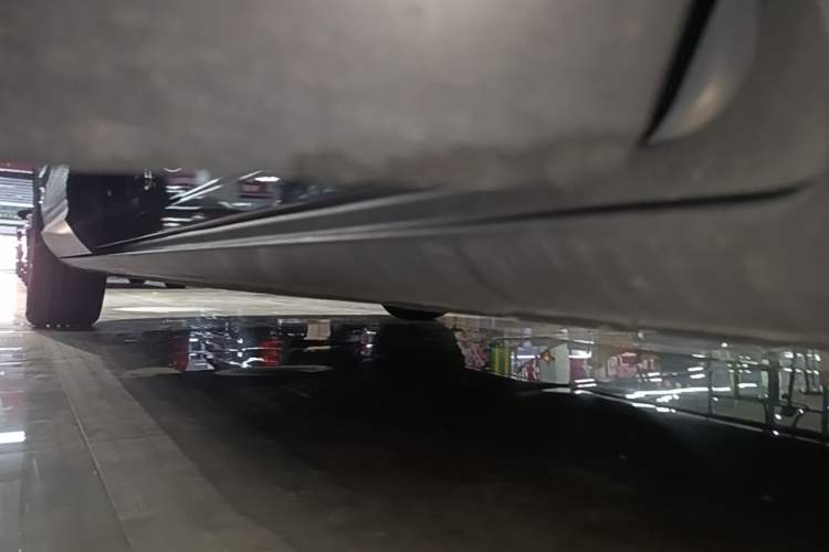 Used Hyundai Custo 2022 270TGDi Smart Luxury Flagship Edition TOP Right Side Sill