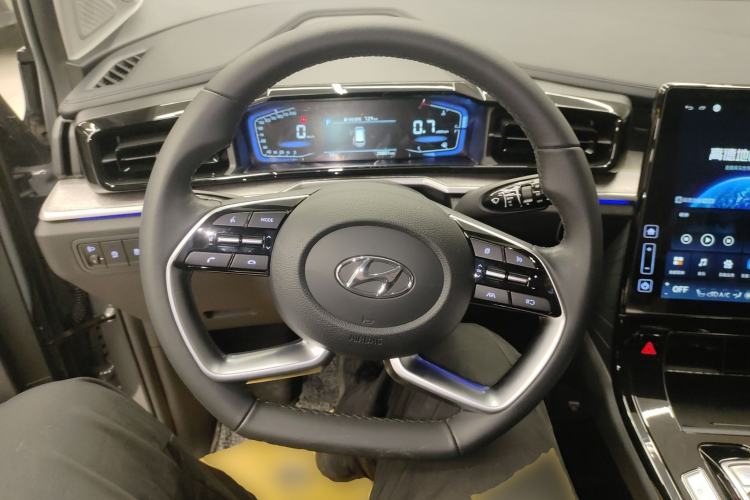 Used Hyundai Custo 2022 270TGDi Smart Luxury Flagship Edition TOP Steering Wheel