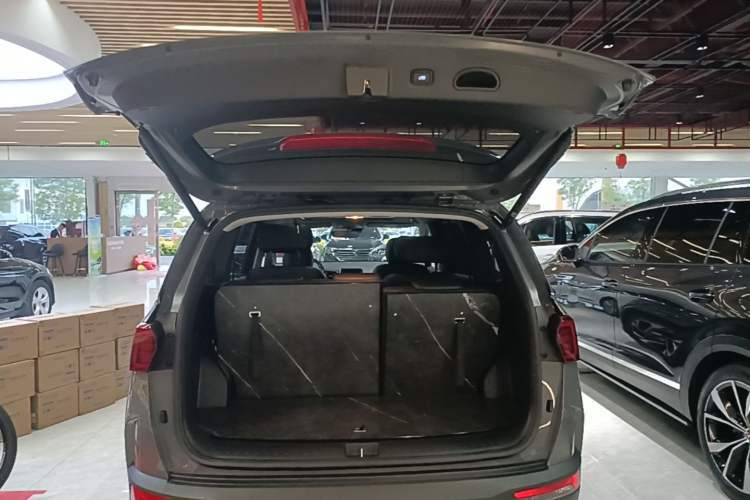 Used Hyundai Custo 2022 270TGDi Smart Luxury Flagship Edition TOP Trunk