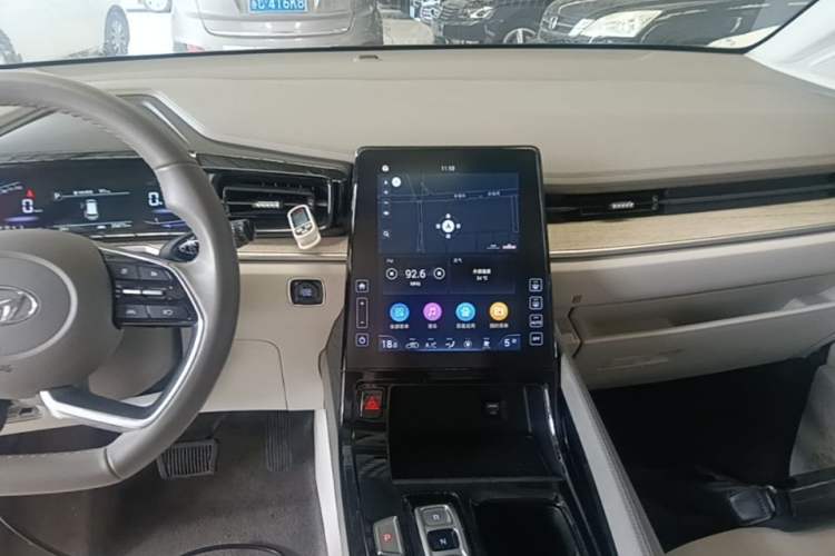 Used Hyundai Custo 2022 270TGDi Smart Luxury Flagship Edition TOP Audio And AC Panel