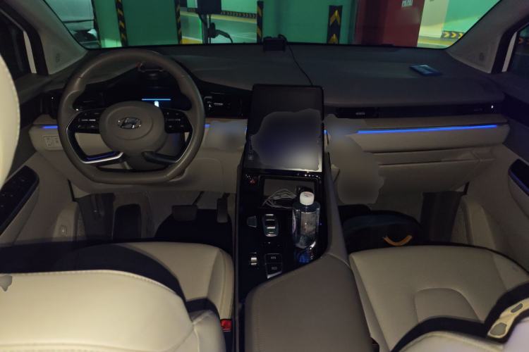 Used Hyundai Custo 2022 270TGDi Smart Luxury Flagship Edition TOP Center Console