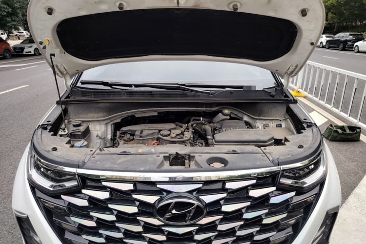 Used Hyundai Custo 2022 270TGDi Smart Luxury Flagship Edition TOP Engine Bay