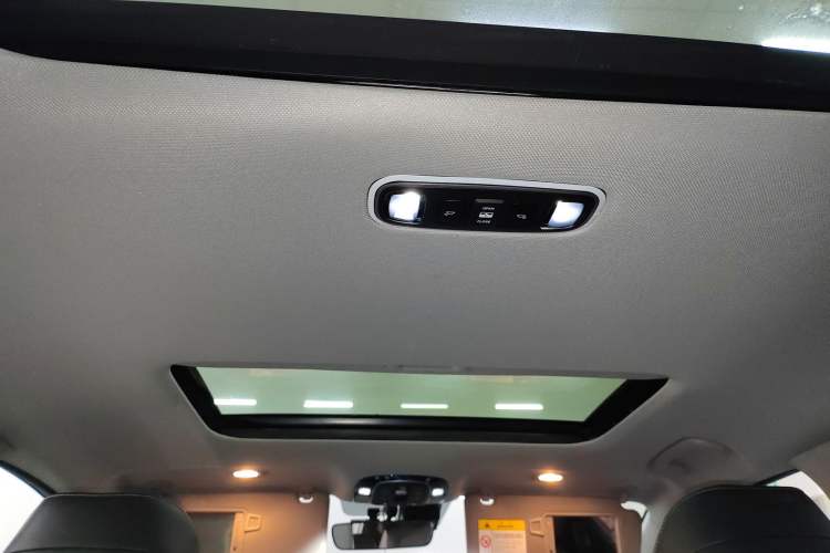 Used Hyundai Custo 2022 270TGDi Smart Luxury Flagship Edition TOP Headliner