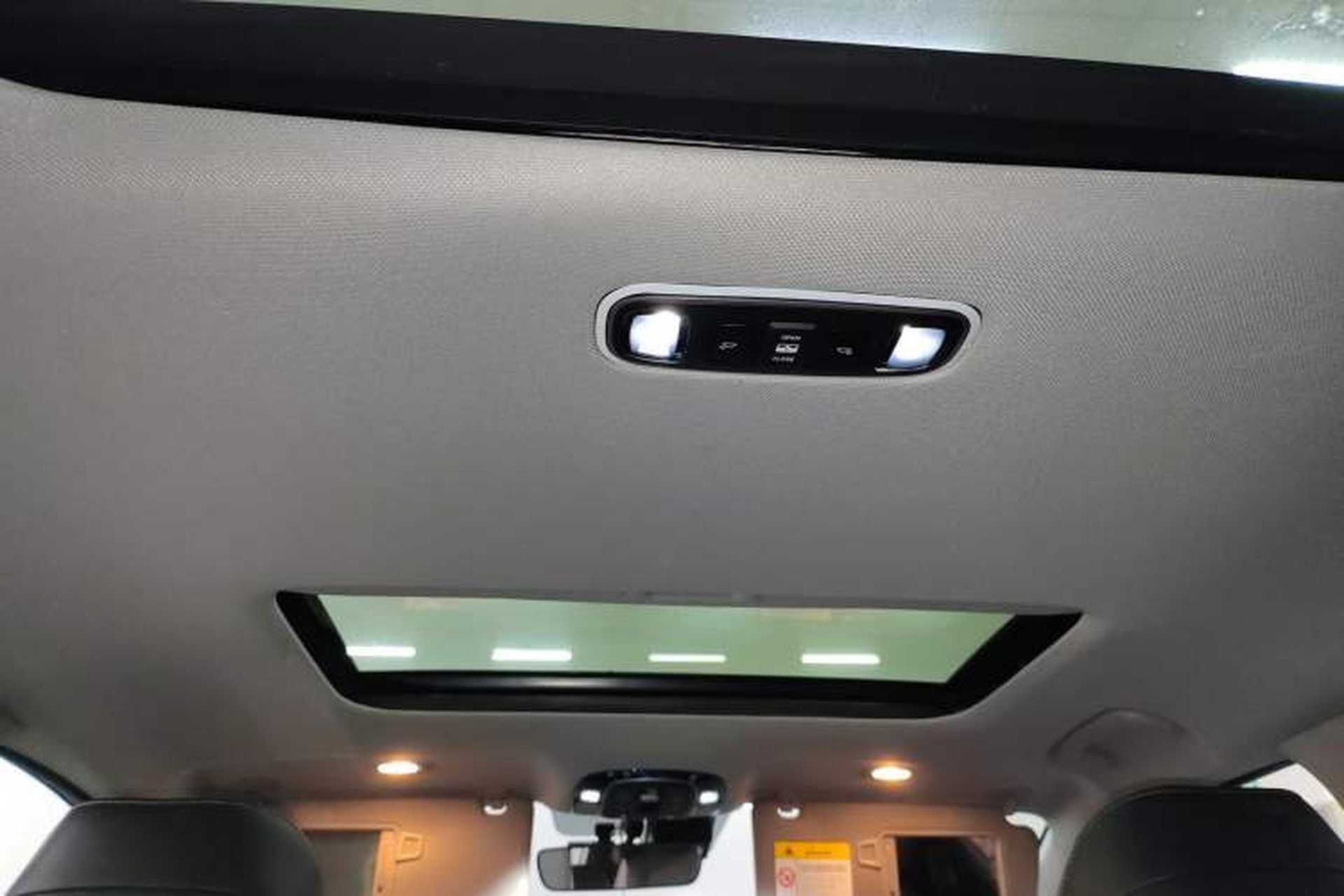Used Hyundai Custo 2022 270TGDi Smart Luxury Flagship Edition TOP Headliner