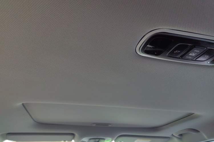Used Hyundai Custo 2022 270TGDi Smart Luxury Flagship Edition TOP Headliner