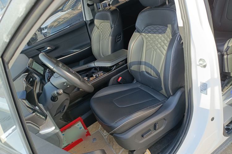 Used Hyundai Custo 2022 270TGDi Smart Luxury Flagship Edition TOP Left Front Seat