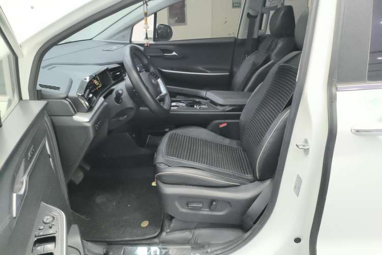 Used Hyundai Custo 2022 270TGDi Smart Luxury Flagship Edition TOP Left Front Seat