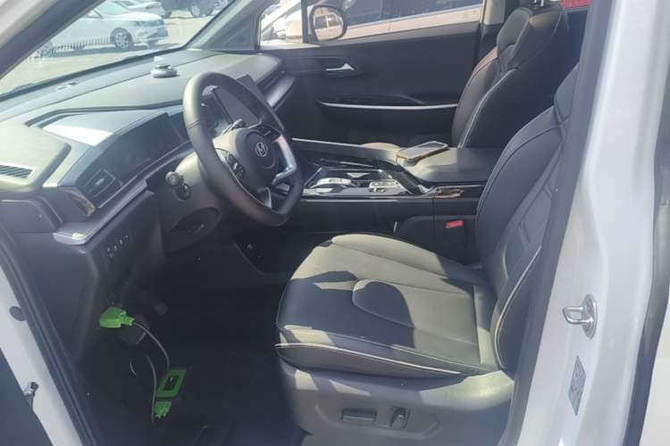 Used Hyundai Custo 2022 270TGDi Smart Luxury Flagship Edition TOP Left Front Seat