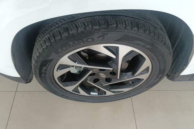Used Hyundai Custo 2022 270TGDi Smart Luxury Flagship Edition TOP Left Front Wheel Hub