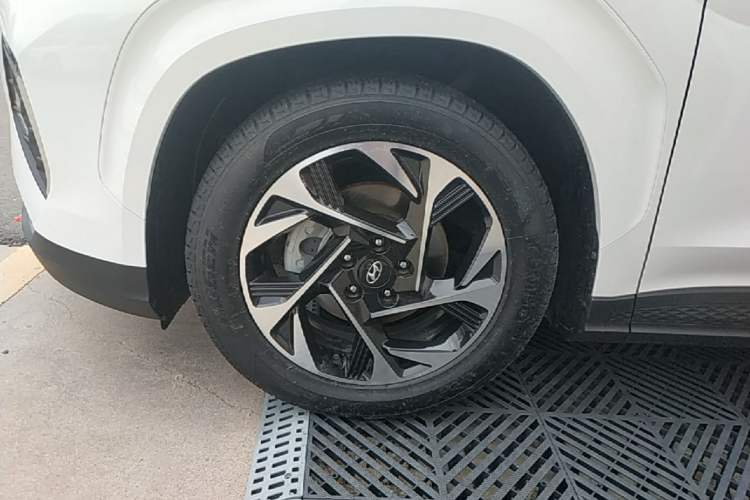 Used Hyundai Custo 2022 270TGDi Smart Luxury Flagship Edition TOP Left Front Wheel Hub
