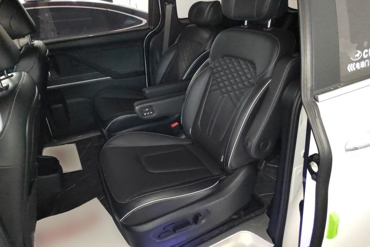 Used Hyundai Custo 2022 270TGDi Smart Luxury Flagship Edition TOP Left Rear Seat