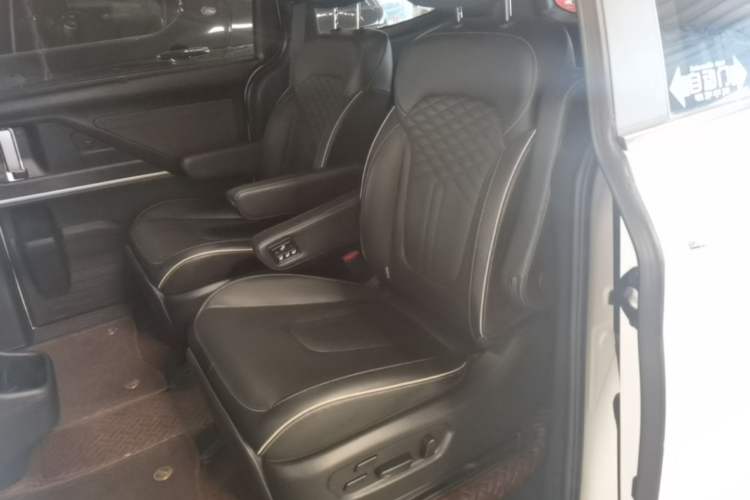 Used Hyundai Custo 2022 270TGDi Smart Luxury Flagship Edition TOP Left Rear Seat