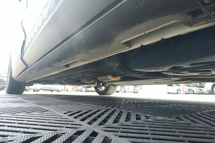Used Hyundai Custo 2022 270TGDi Smart Luxury Flagship Edition TOP Left Side Sill