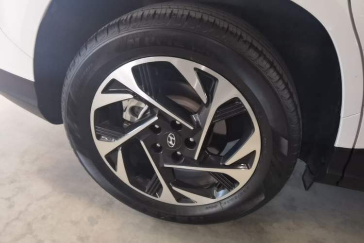 Used Hyundai Custo 2022 270TGDi Smart Luxury Flagship Edition TOP Right Rear Wheel Hub