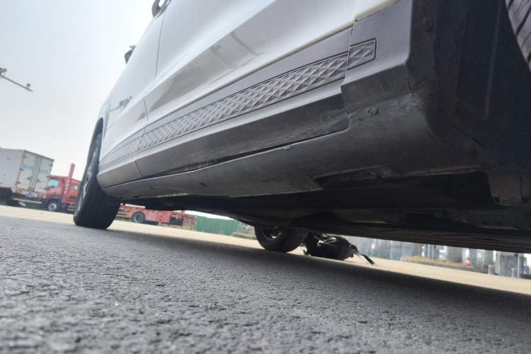 Used Hyundai Custo 2022 270TGDi Smart Luxury Flagship Edition TOP Right Side Sill
