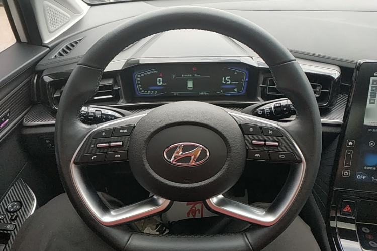 Used Hyundai Custo 2022 270TGDi Smart Luxury Flagship Edition TOP Steering Wheel