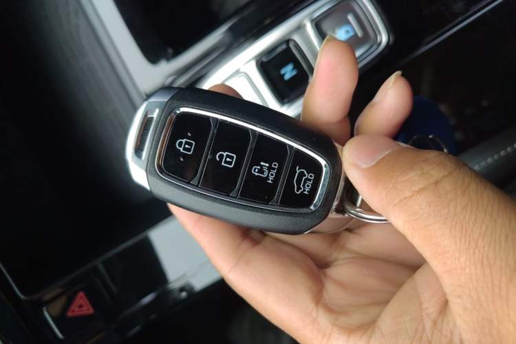 Used Hyundai Custo 2022 270TGDi Smart Luxury Flagship Edition TOP Vehicle Key