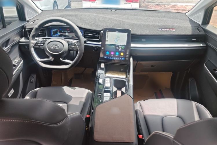 Used Hyundai Custo 2024 270TGDi TOP Smart Luxury Flagship Edition Center Console