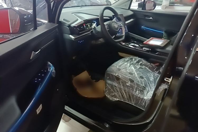 Used Hyundai Custo 2024 270TGDi LUX Prestige Edition Driver Seat