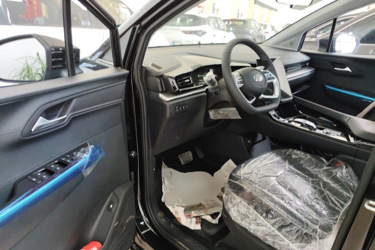 Used Hyundai Custo 2024 270TGDi LUX Prestige Edition Driver Seat