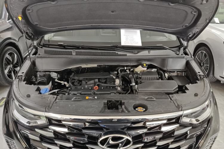 Used Hyundai Custo 2024 270TGDi LUX Prestige Edition Engine Bay