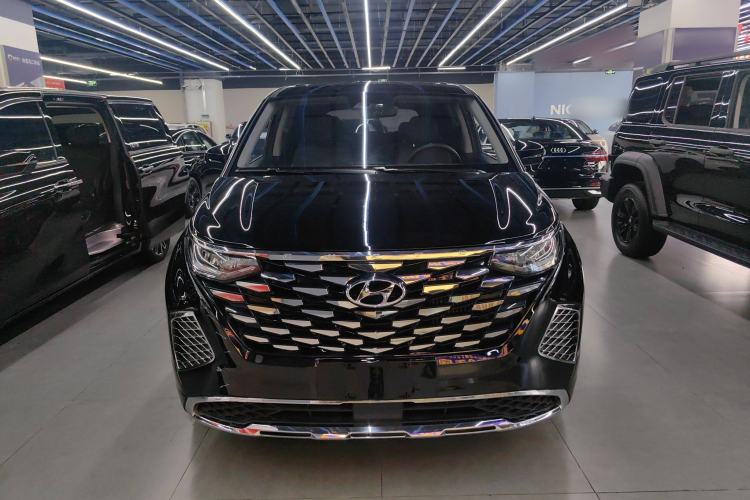Used Hyundai Custo 2024 270TGDi LUX Prestige Edition Exterior 1