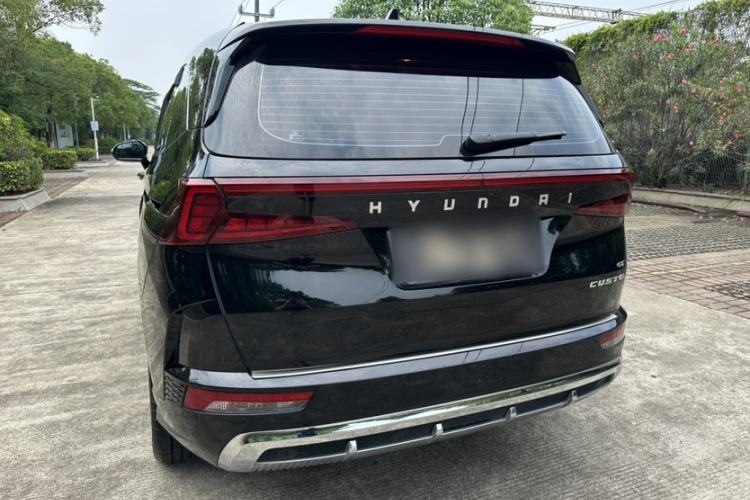 Used Hyundai Custo 2024 270TGDi LUX Prestige Edition Exterior 12